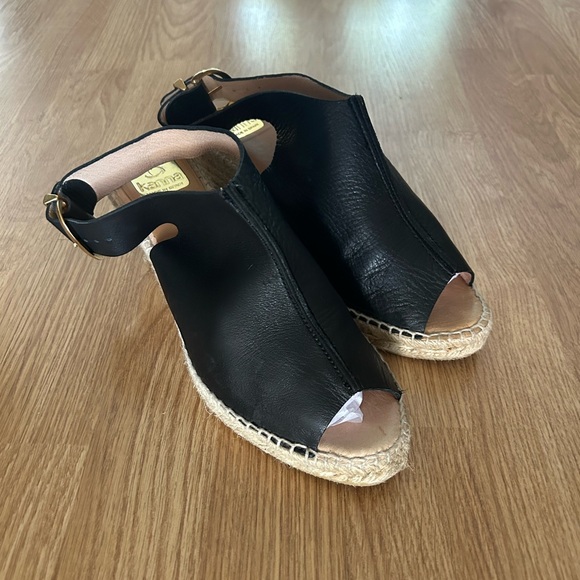 Kanna Peep Toe Wedge Sandal - Picture 1 of 4